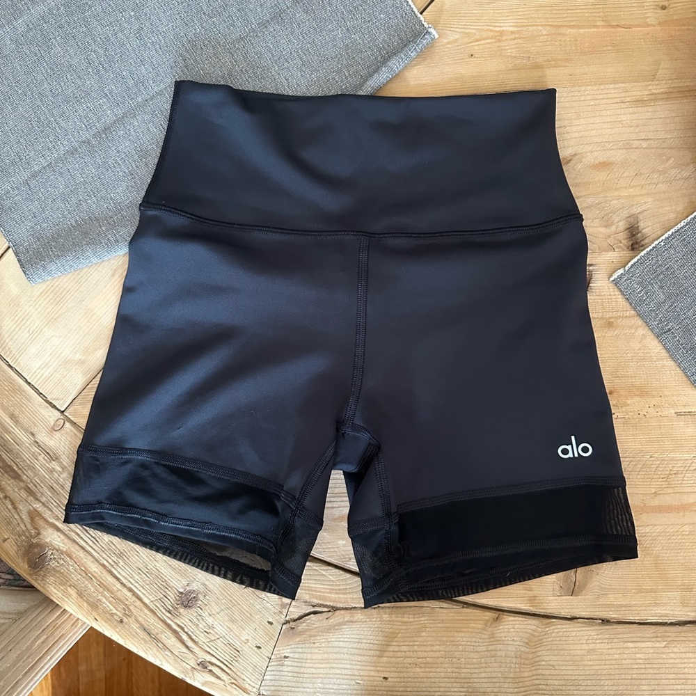 Alo 5" Airlift Double Trouble Biker Short Black Small